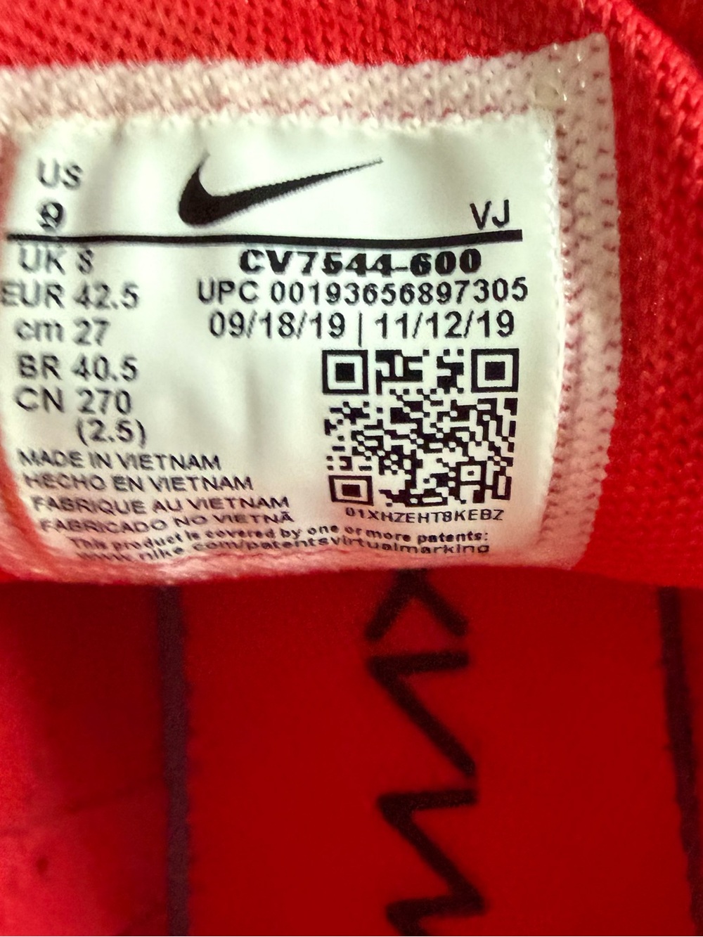 Nike Women’s Air 270 Sneakers - Bright Red - Picture 5 of 9